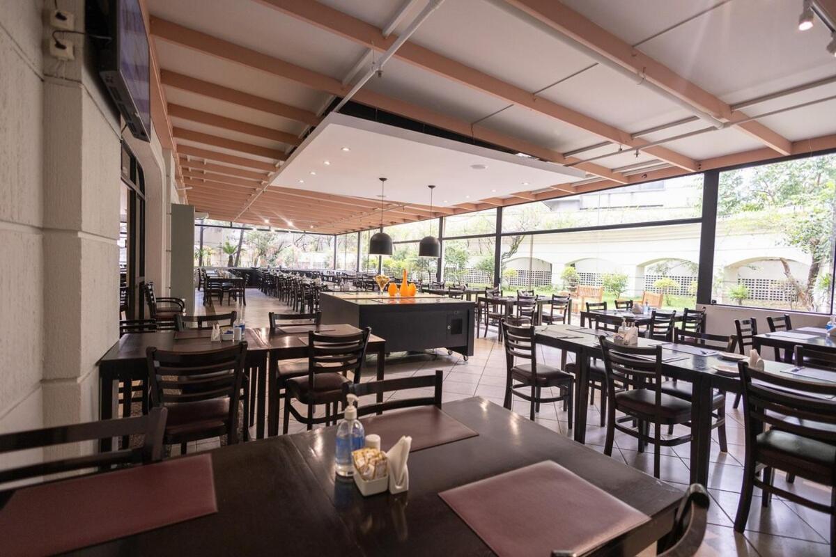 Apartamento Flat Localizado Em Renomado-vila Olimpia São Paulo