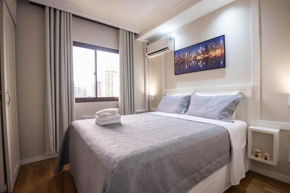 Flat Localizado Em Renomado-vila Olimpia *